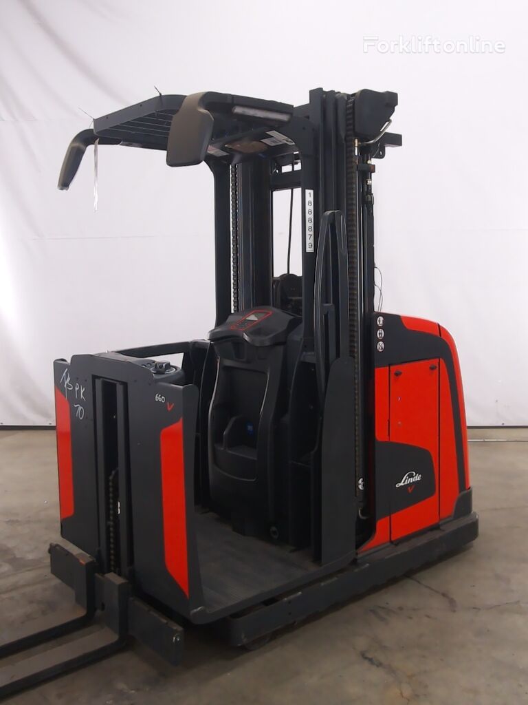 Linde V10 articulated forklift