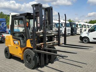 Caterpillar GP40K-2 diesel forklift