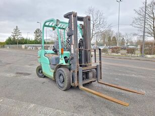 Mitsubishi FD25N diesel forklift