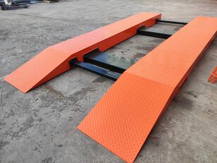 new Saurus CLR-2550 loading dock ramp