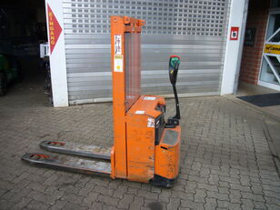 Doosan LEDD12,5/18 pallet stacker