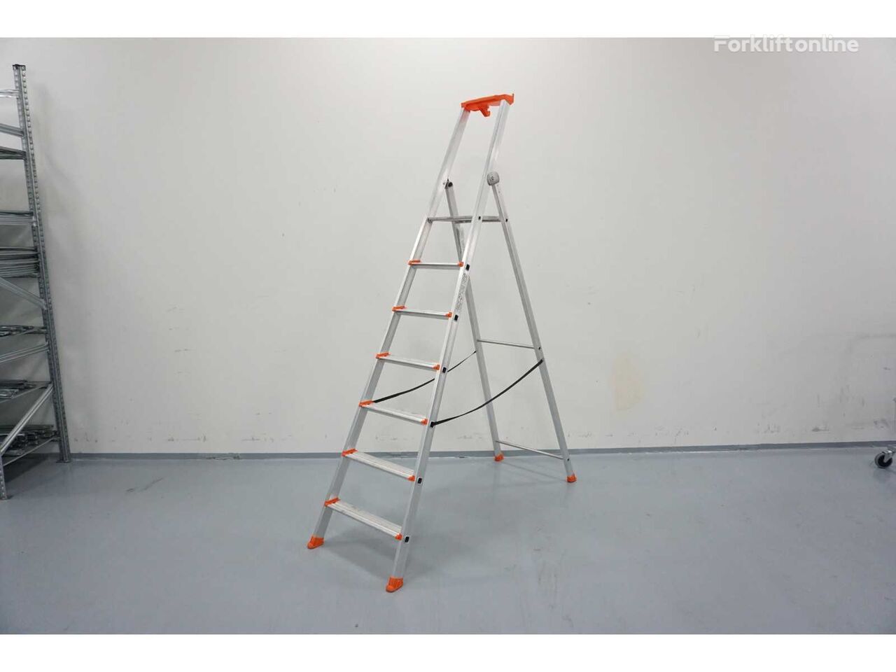 Centaure uitzettrap warehouse ladder